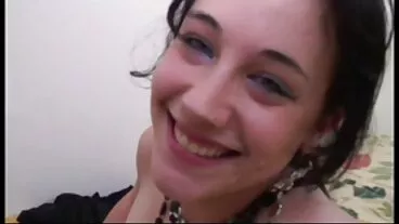 પતિ કમમાં કવર્ડ પોર્ન વીડિયો ચીટર MILF પર ચાલે છે