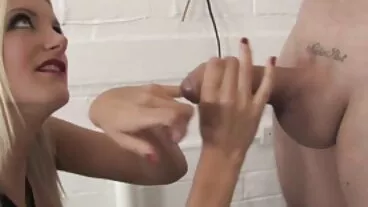 BRAZZERS સેક્સ વીડિયો જોવા માટે Stuck Slut with a stuffed with a stiff - Str8 in the Butt Attack